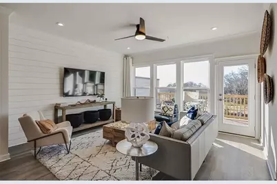 545 Whitlox Road NW, Atlanta, GA 30318 - Photo 5