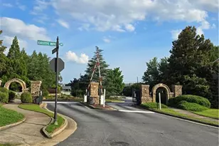 1934 Dilcrest Dr, Duluth, GA 30096 - Photo 3