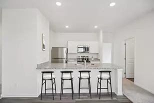 59 Crescent Blvd, Carrollton, GA 30116 - Photo 3