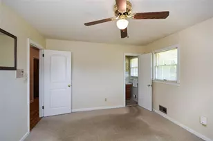 920 Chesterfield Dr, Marietta, GA 30066 - Photo 25