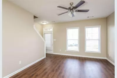 373 Marsh Lake Road, Lawrenceville, GA 30045 - Photo 11