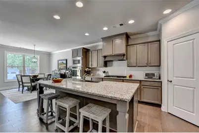 5198 Ashley Drive SW, Lilburn, GA 30047 - Photo 17