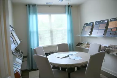 5730 Lanier Valley Parkway, Sugar Hill, GA 30518 - Photo 17