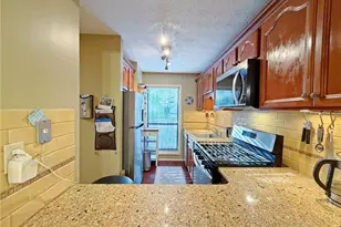 1508 Woodcliff Dr, Sandy Springs, GA 30350 - Photo 5