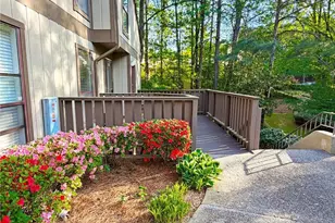 1508 Woodcliff Dr, Sandy Springs, GA 30350 - Photo 19