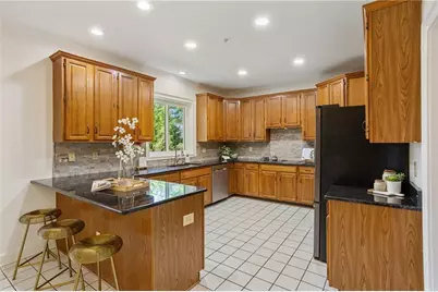 321 Covered Bridge Place SW, Smyrna, GA 30082 - Photo 15