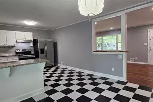 1096 Deleon Ct, Clarkston, GA 30021 - Photo 7