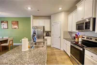 4543 Ashbrooke Trace, Stone Mountain, GA 30083 - Photo 7