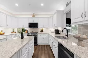 2638 Waters Edge, Gainesville, GA 30504 - Photo 17