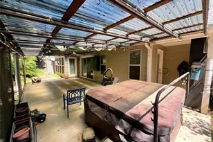 708 York View Dr, Auburn, GA 30011 - Photo 39