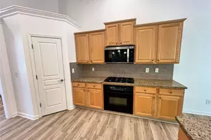 708 York View Dr, Auburn, GA 30011 - Photo 13