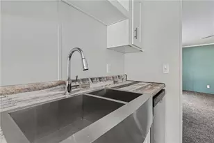 833 Berry Rd, Cedartown, GA 30125 - Photo 7