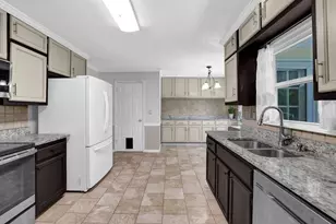 404 Kelly Cir, Woodstock, GA 30188 - Photo 13