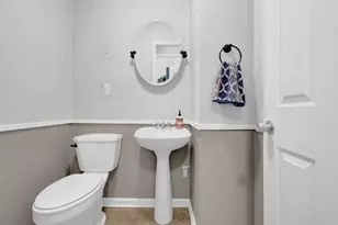 404 Kelly Cir, Woodstock, GA 30188 - Photo 17