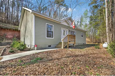 6672 Skyview Drive SE, Acworth, GA 30101 - Photo 1