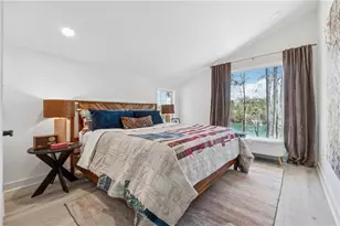 6337 Lakeview Dr, Buford, GA 30518 - Photo 19