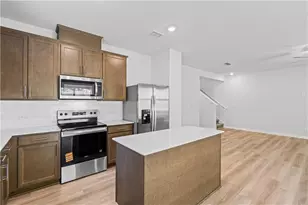 3088 Orwell Dr, Gainesville, GA 30507 - Photo 9