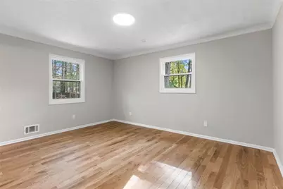 4645 Dunwoody Club Dr, Dunwoody, GA 30350 - Photo 23