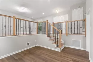 4645 Dunwoody Club Dr, Dunwoody, GA 30350 - Photo 11