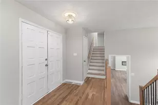 4645 Dunwoody Club Dr, Dunwoody, GA 30350 - Photo 9