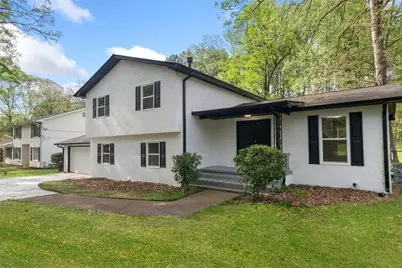 4645 Dunwoody Club Dr, Dunwoody, GA 30350 - Photo 3
