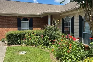 1698 Pin Oak, Dalton, GA 30721 - Photo 5