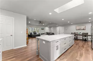 5515 Holly Hill Dr, Gainesville, GA 30506 - Photo 15