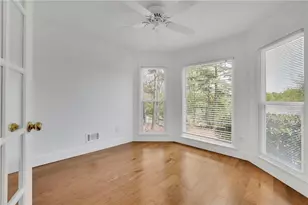 4840 Yorkshire Ln, Suwanee, GA 30024 - Photo 5