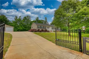 1021 Pintail Ln, Madison, GA 30650 - Photo 3