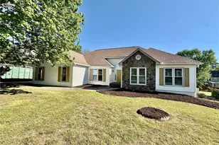 2965 Hunters Pond Ct, Snellville, GA 30078 - Photo 3