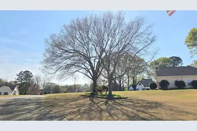 352 Olde Wick Trail, Hoschton, GA 30548 - Photo 33