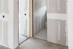 1743 Madrona St NW, Atlanta, GA 30318 - Photo 7