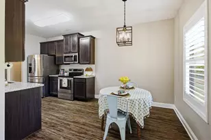 1010 Holliday Pass, Griffin, GA 30223 - Photo 11