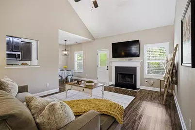 1010 Holliday Pass, Griffin, GA 30223 - Photo 9