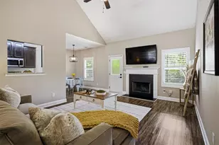 1010 Holliday Pass, Griffin, GA 30223 - Photo 9