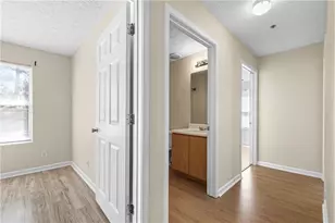 1202 Fairington Village Dr, Lithonia, GA 30038 - Photo 15