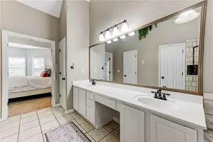 185 Amberbrook Cir, Grayson, GA 30017 - Photo 23