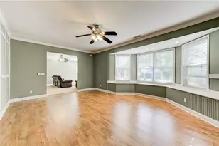 185 Amberbrook Cir, Grayson, GA 30017 - Photo 47