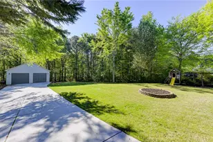 185 Amberbrook Cir, Grayson, GA 30017 - Photo 25