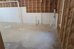 525 Pirklefield Dr, Covington, GA 30014 - Photo 31