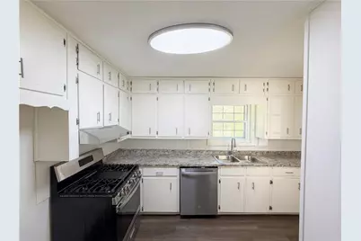 1847 McCollum Road SW, Conyers, GA 30094 - Photo 7