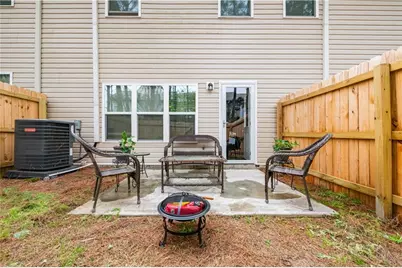 6096 Oakley Road, Union City, GA 30291 - Photo 7