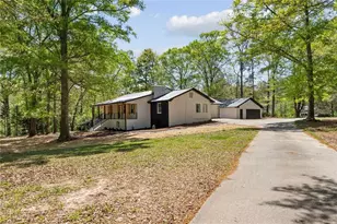 350 Pine Shadows, Dallas, GA 30157 - Photo 3