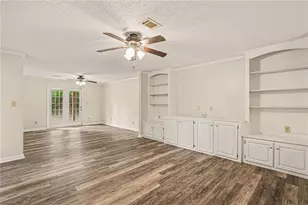 4028 Stillwater Dr, Duluth, GA 30096 - Photo 9