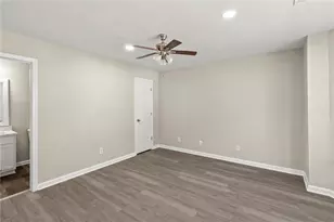 4021 Ash Tree St, Snellville, GA 30039 - Photo 3