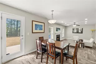 4021 Ash Tree St, Snellville, GA 30039 - Photo 15