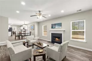 4021 Ash Tree St, Snellville, GA 30039 - Photo 19