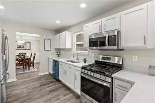 4021 Ash Tree St, Snellville, GA 30039 - Photo 11