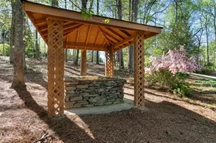 10570 Buice Rd, Johns Creek, GA 30022 - Photo 67