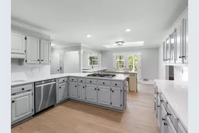 10570 Buice Road, Johns Creek, GA 30022 - Photo 15